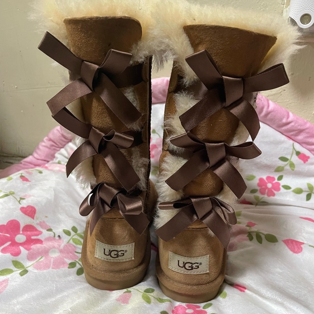 Kids Tall Bailey Bow Ugg Chestnut